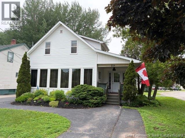 220 Maple Avenue Property Photo 2