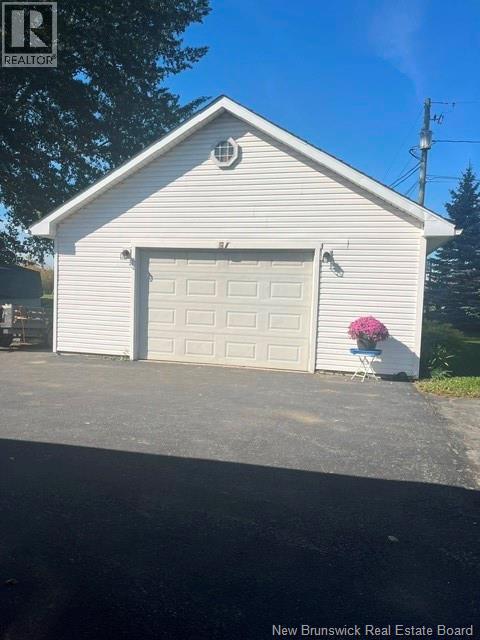 220 Maple Avenue Property Photo 3
