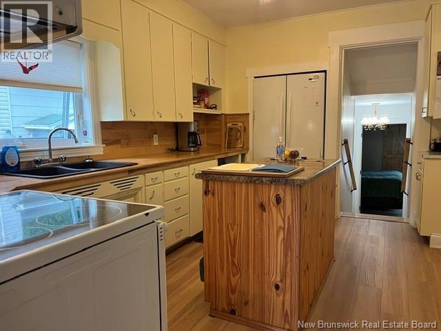 220 Maple Avenue Property Photo 10