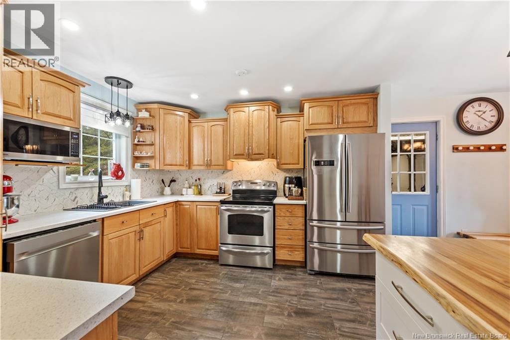 1460 Saint Charles Nord Property Photo 13
