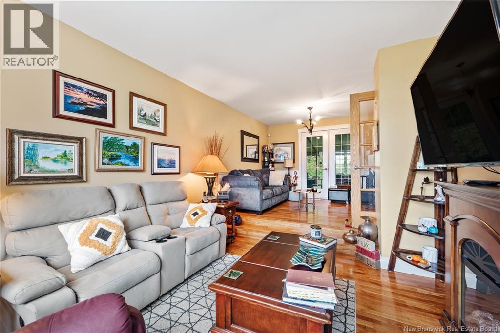 1460 Saint Charles Nord Property Photo 17