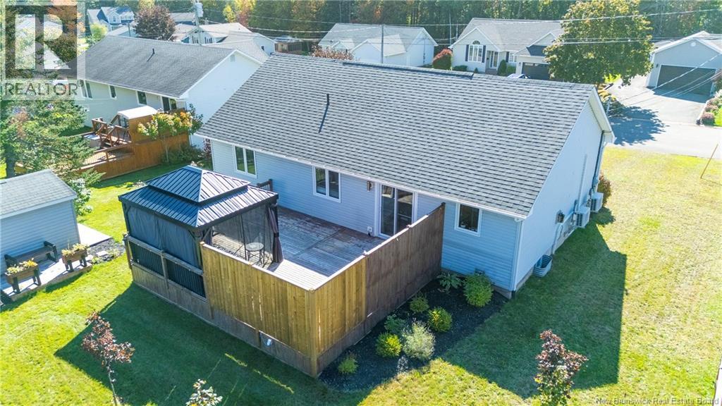 228 Herve Street Property Photo 8