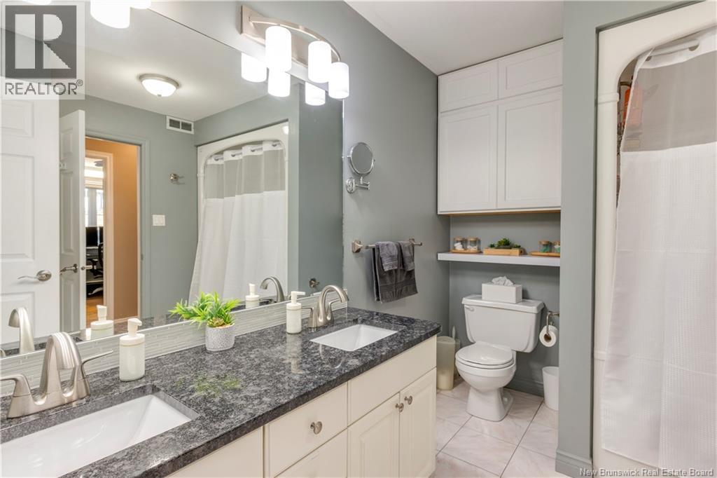 228 Herve Street Property Photo 20