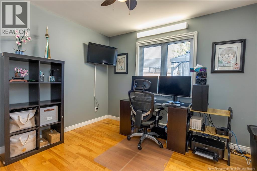 228 Herve Street Property Photo 27