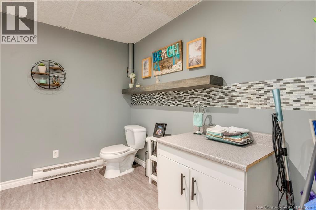 228 Herve Street Property Photo 31