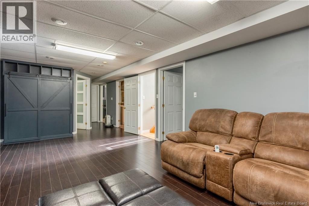 228 Herve Street Property Photo 38