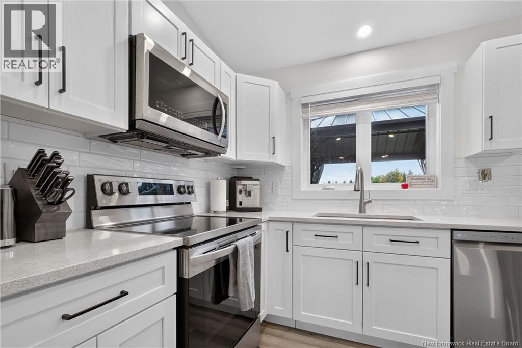 18 Hope Road Property Photo 8