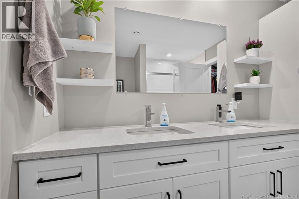 18 Hope Road Property Photo 28