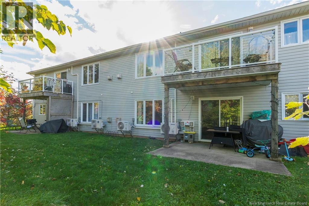 10 Dock Street Property Photo 5
