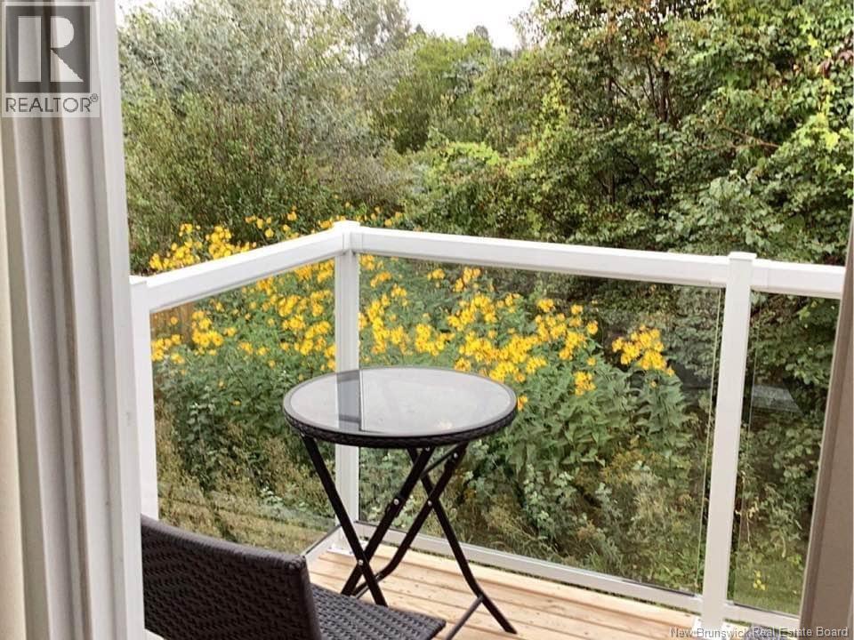 10 Dock Street Property Photo 47