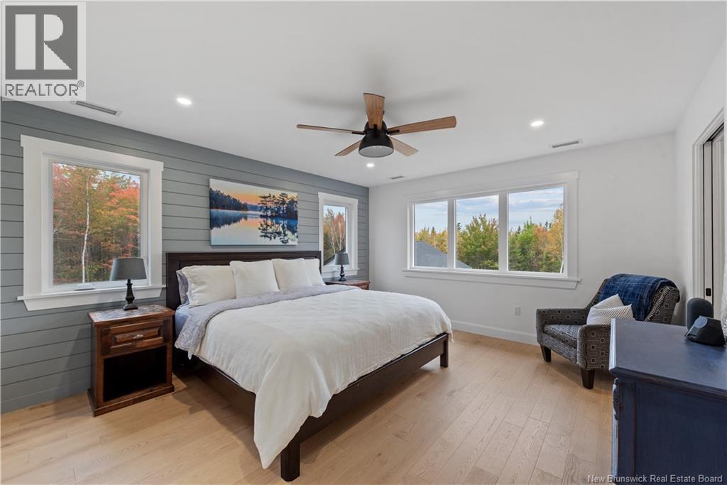 26 Maefield Street Property Photo 19