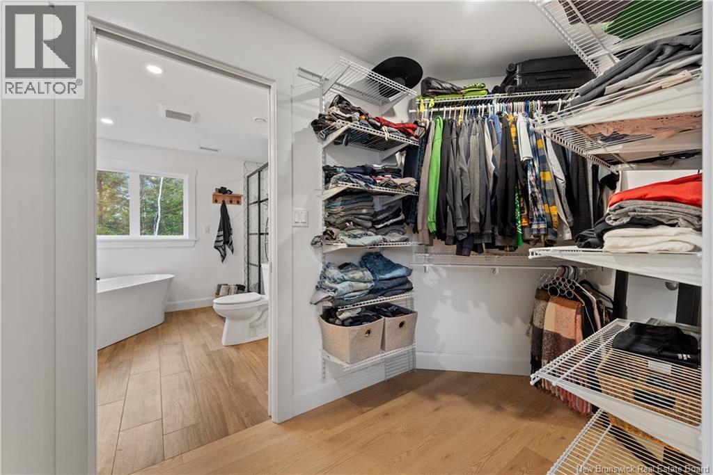 26 Maefield Street Property Photo 22