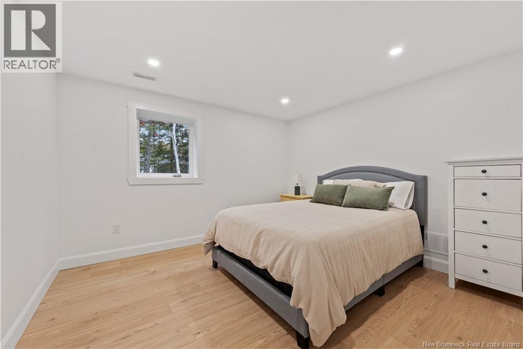 26 Maefield Street Property Photo 33