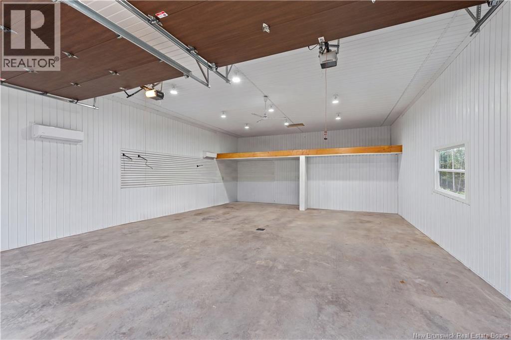 26 Maefield Street Property Photo 37