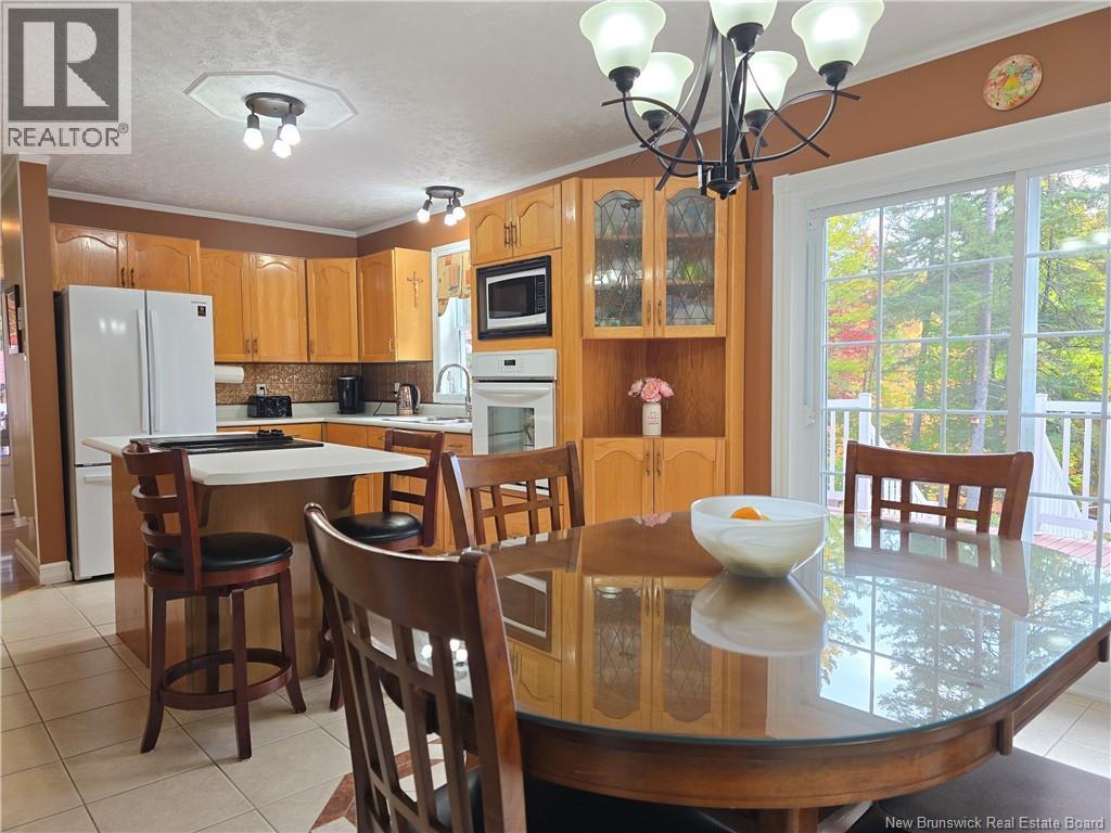 2737 Middle River Rd Property Photo 21