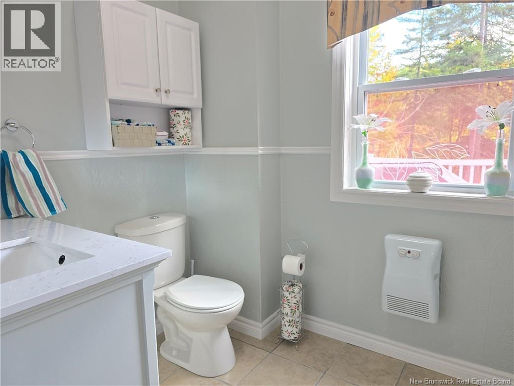 2737 Middle River Rd Property Photo 29