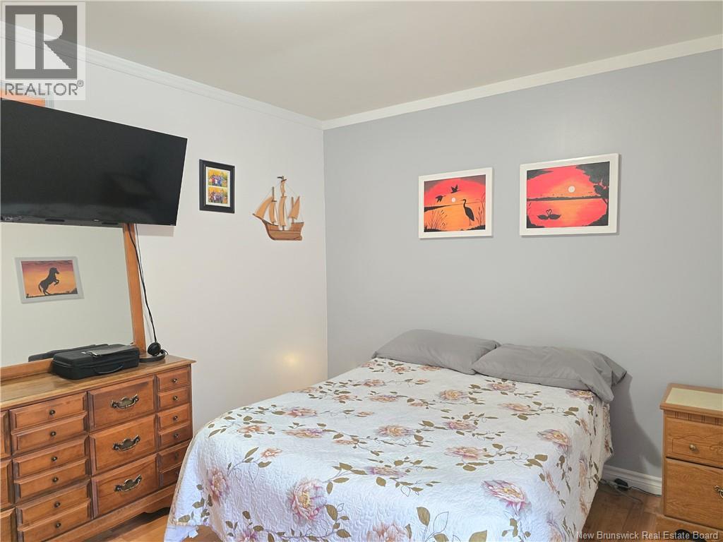 2737 Middle River Rd Property Photo 33