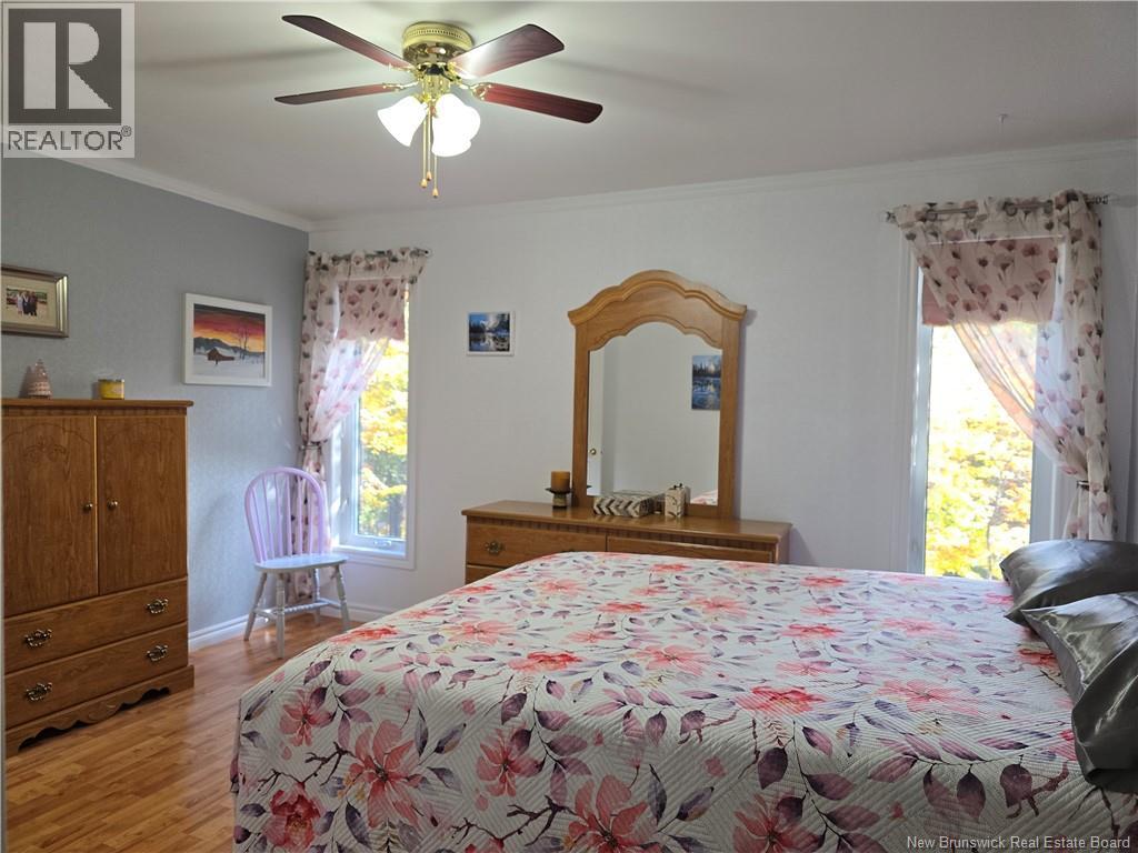 2737 Middle River Rd Property Photo 41