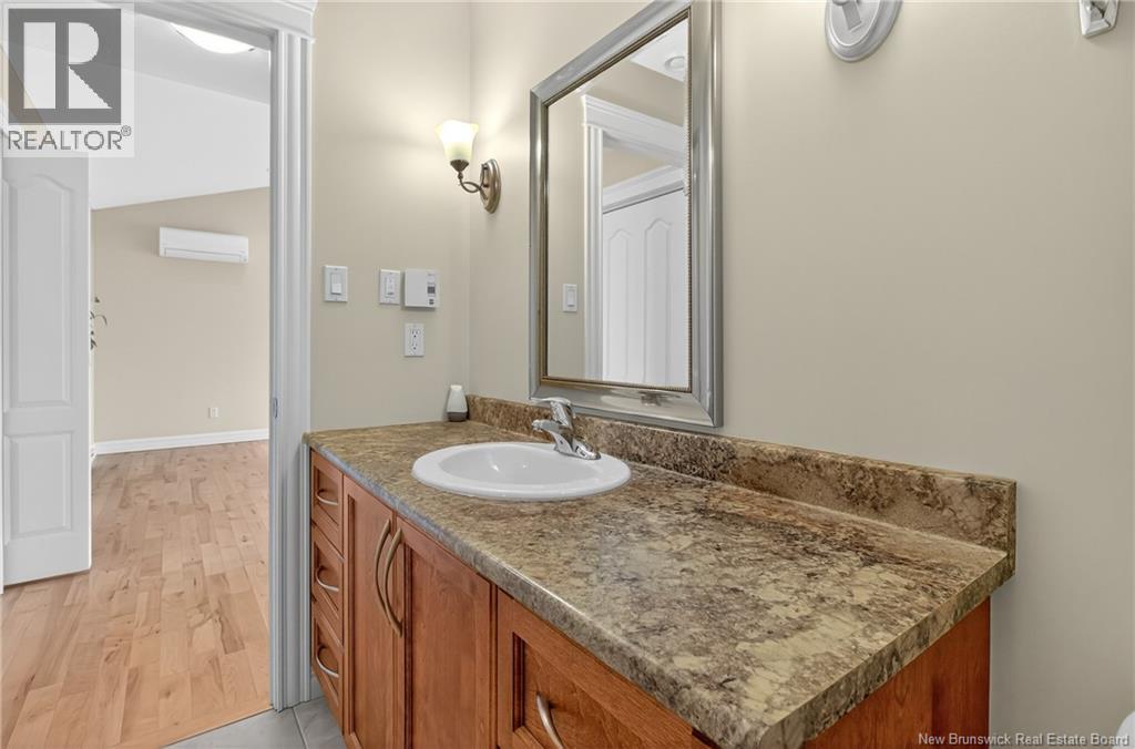 80 Lakeburn Avenue Unit# 102 Property Photo 26