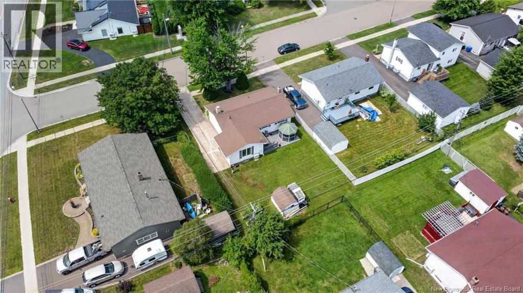 9 Magellan Drive Property Photo 6