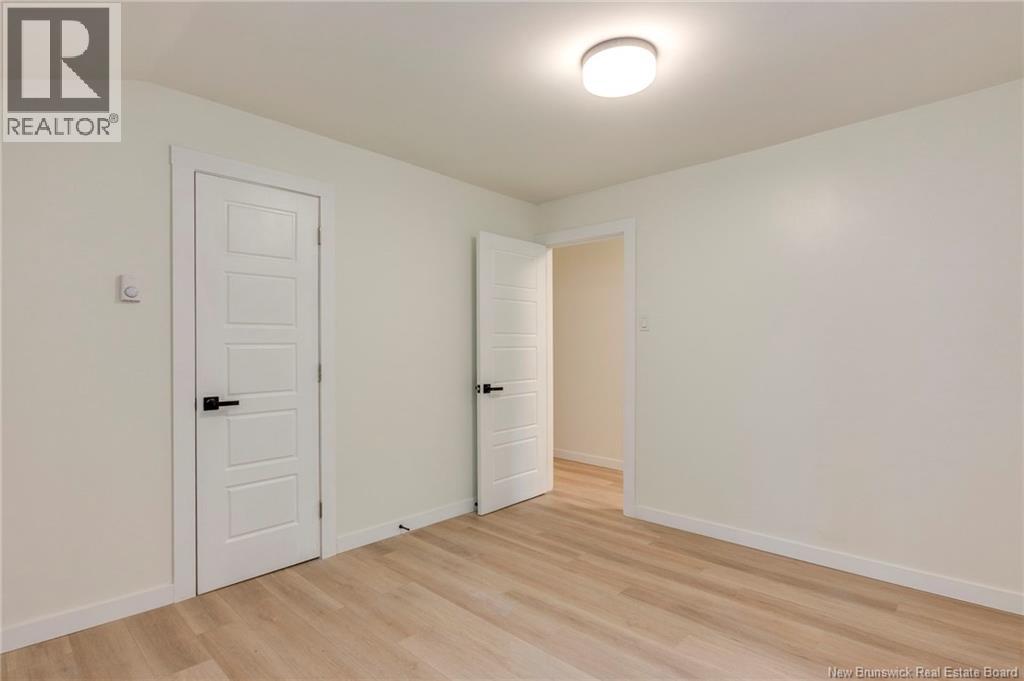7 River Road Property Photo 27