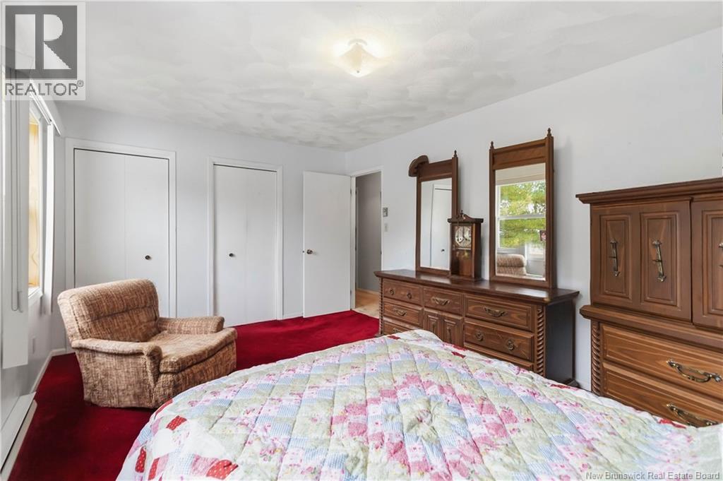 221 Broadway Street Property Photo 19