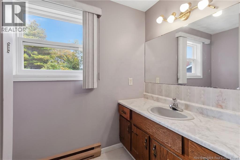 221 Broadway Street Property Photo 24
