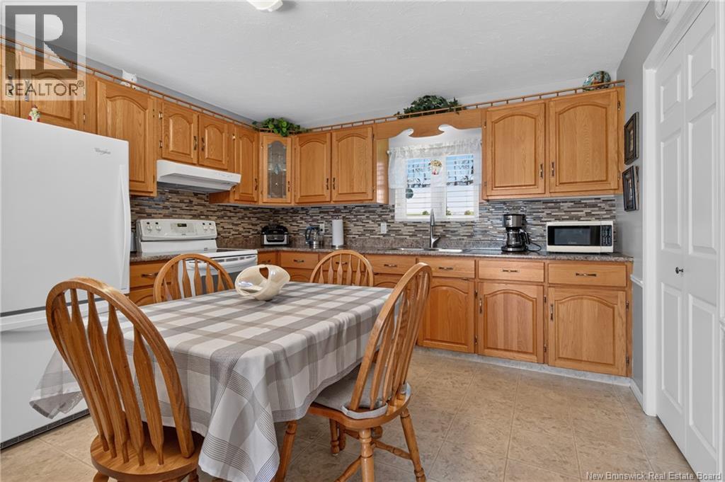 60 Leonard Street Property Photo 11