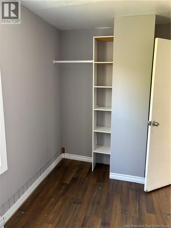 560 Queen Street Property Photo 11