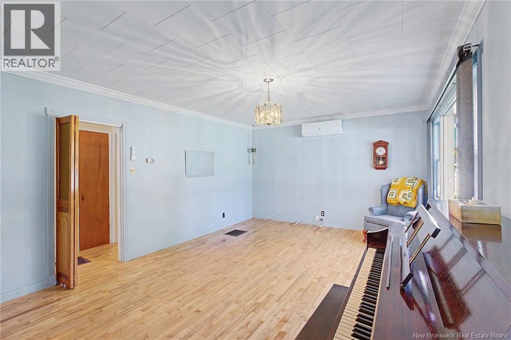 31 Mcleod Avenue Property Photo 5