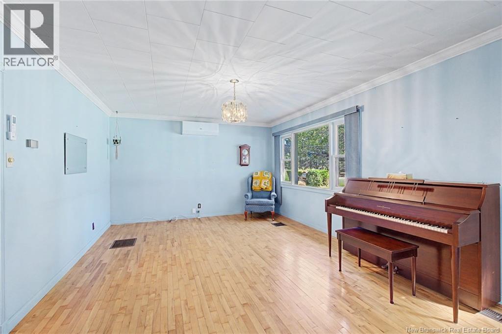 31 Mcleod Avenue Property Photo 6