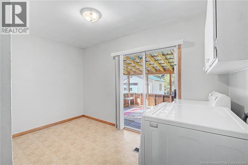 31 Mcleod Avenue Property Photo 23