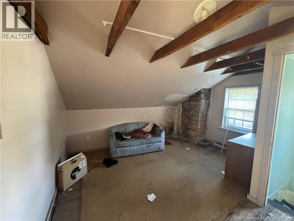 267 Charlotte Street Property Photo 3