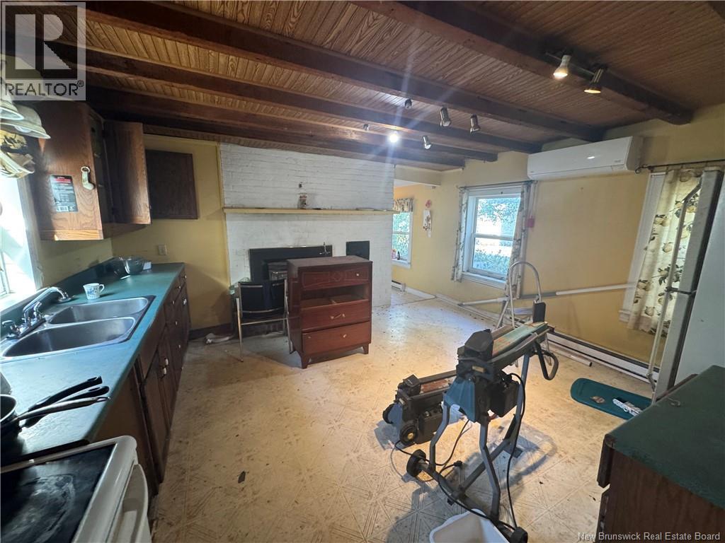 267 Charlotte Street Property Photo 35