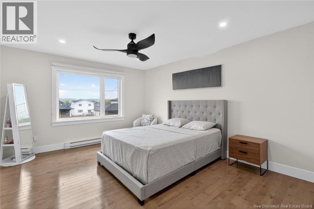 51 Renoir Street Property Photo 20