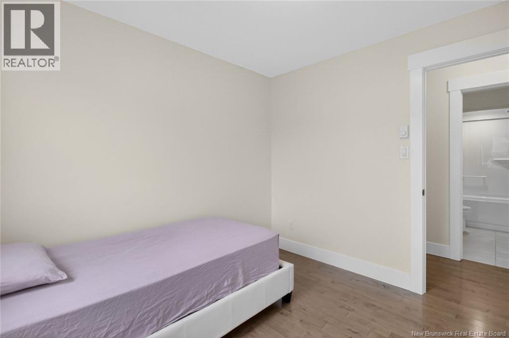 51 Renoir Street Property Photo 31