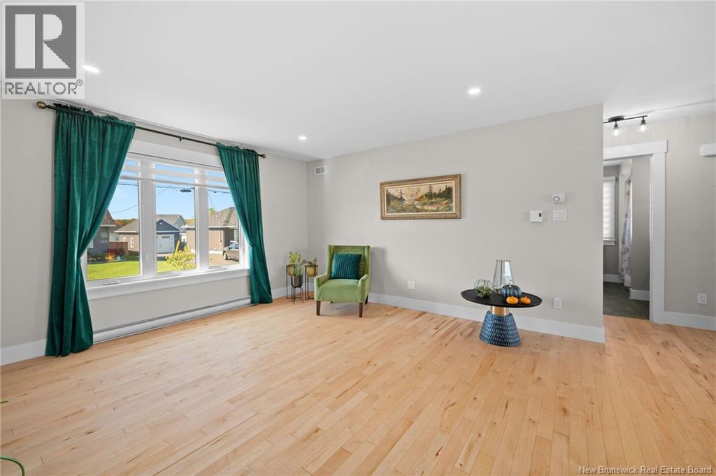 14 Robert Street Property Photo 6