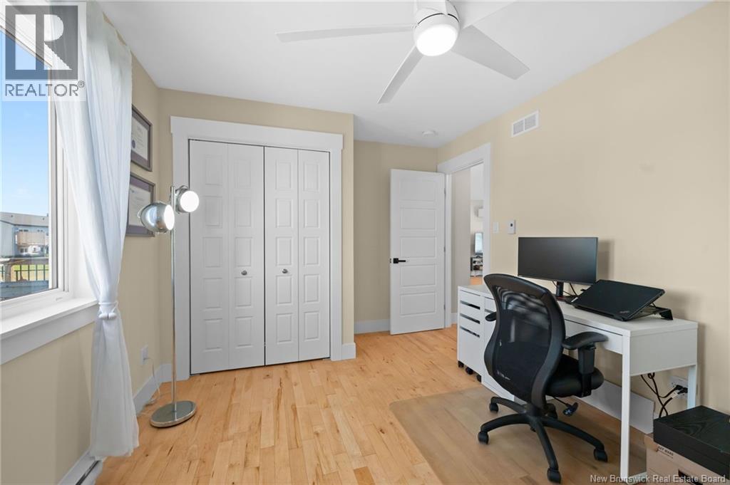 14 Robert Street Property Photo 25