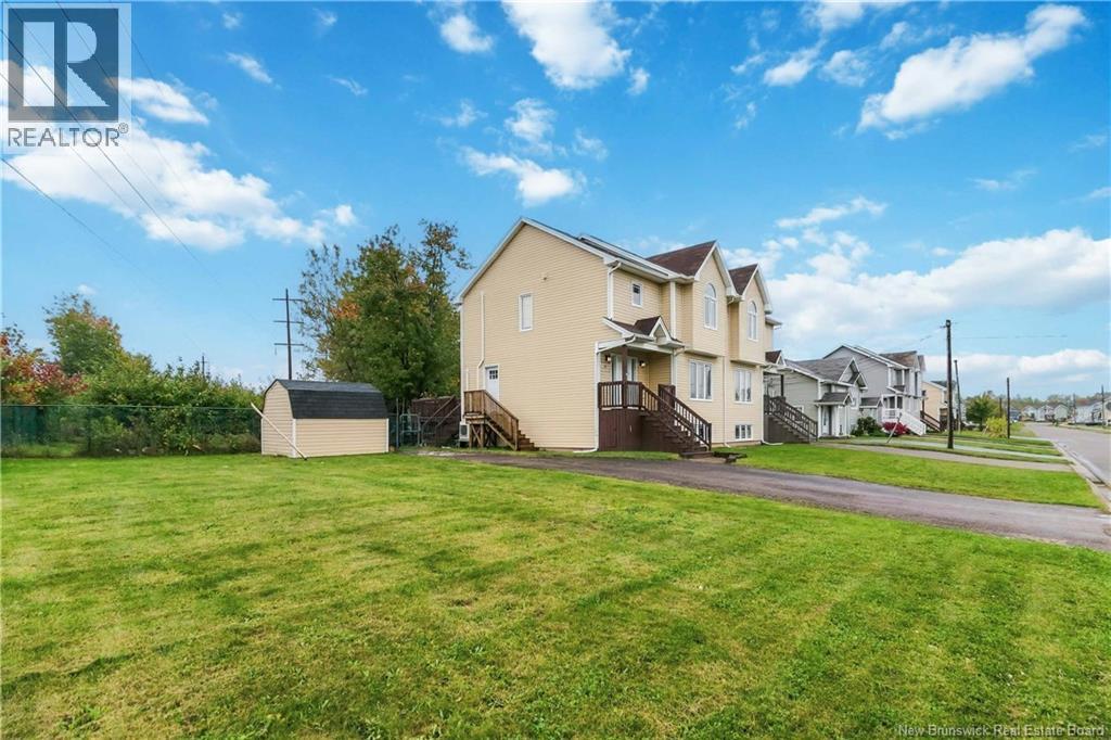 52 Coriander Street Property Photo 3