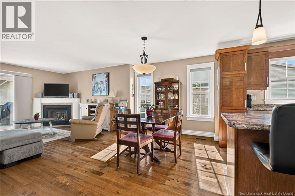 51 Thornhill Crescent Property Photo 15