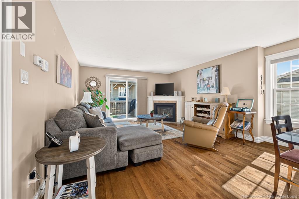 51 Thornhill Crescent Property Photo 16