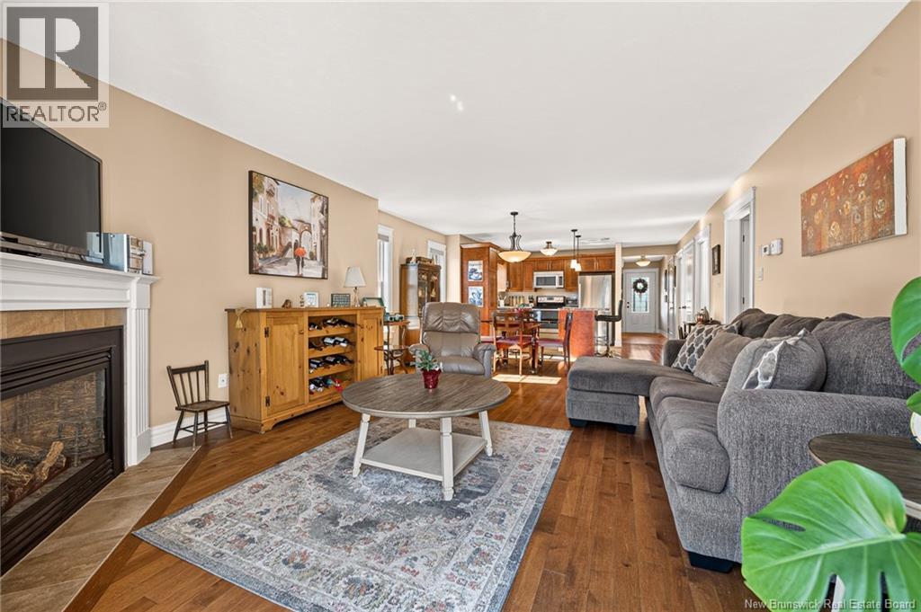 51 Thornhill Crescent Property Photo 19