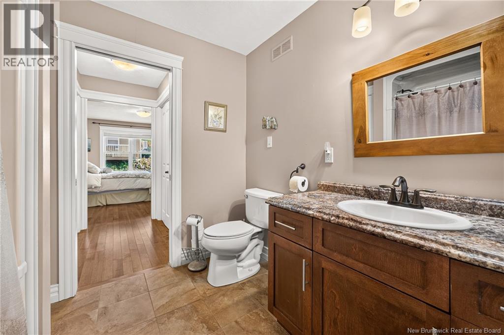 51 Thornhill Crescent Property Photo 27
