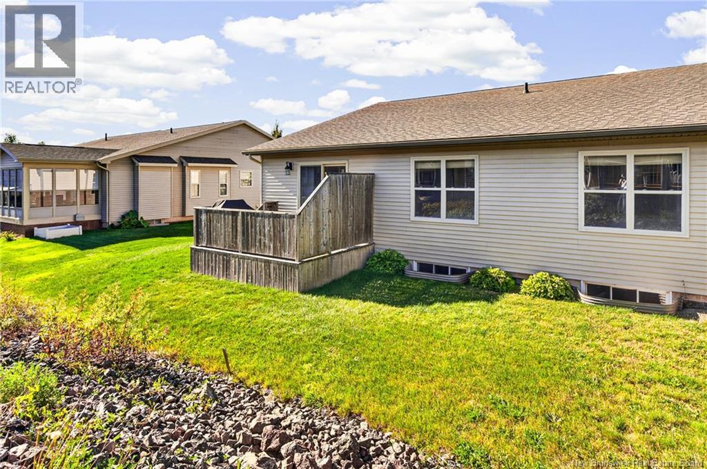 51 Thornhill Crescent Property Photo 38