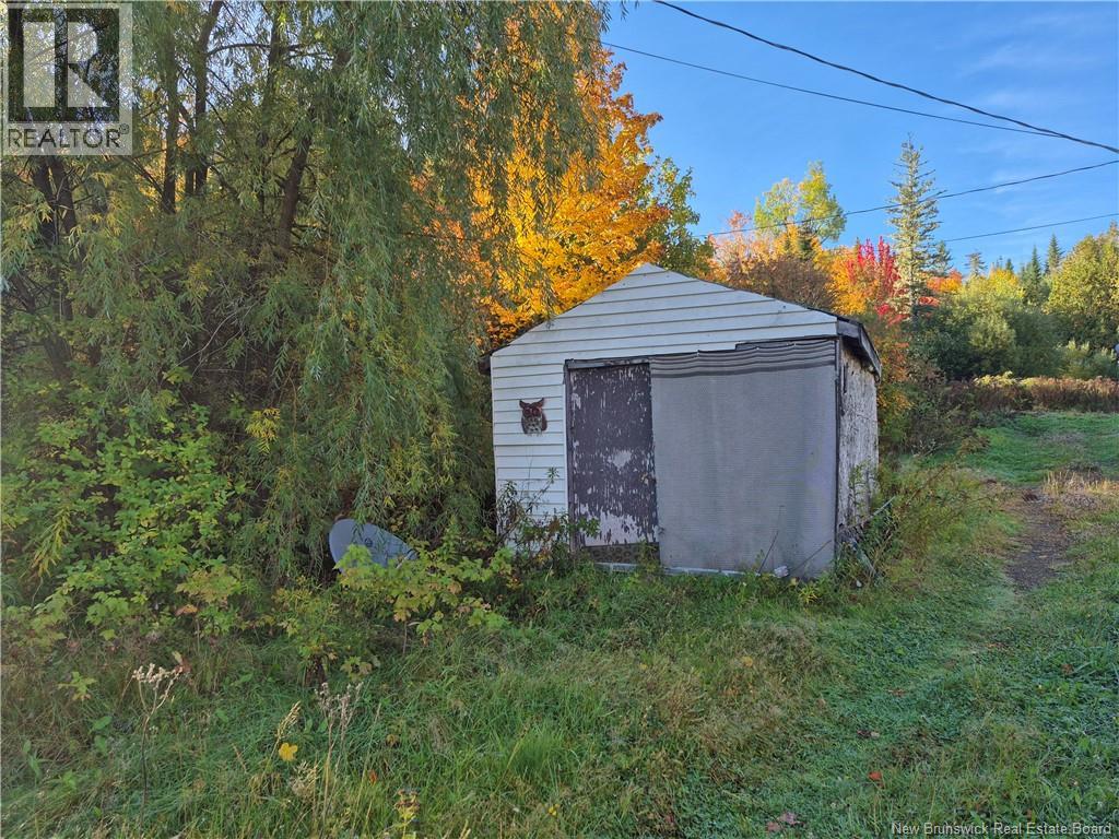 10 Second Avenue Property Photo 3