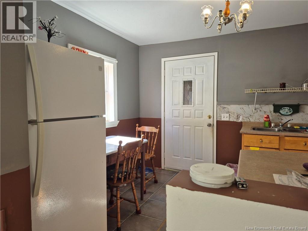 10 Second Avenue Property Photo 6