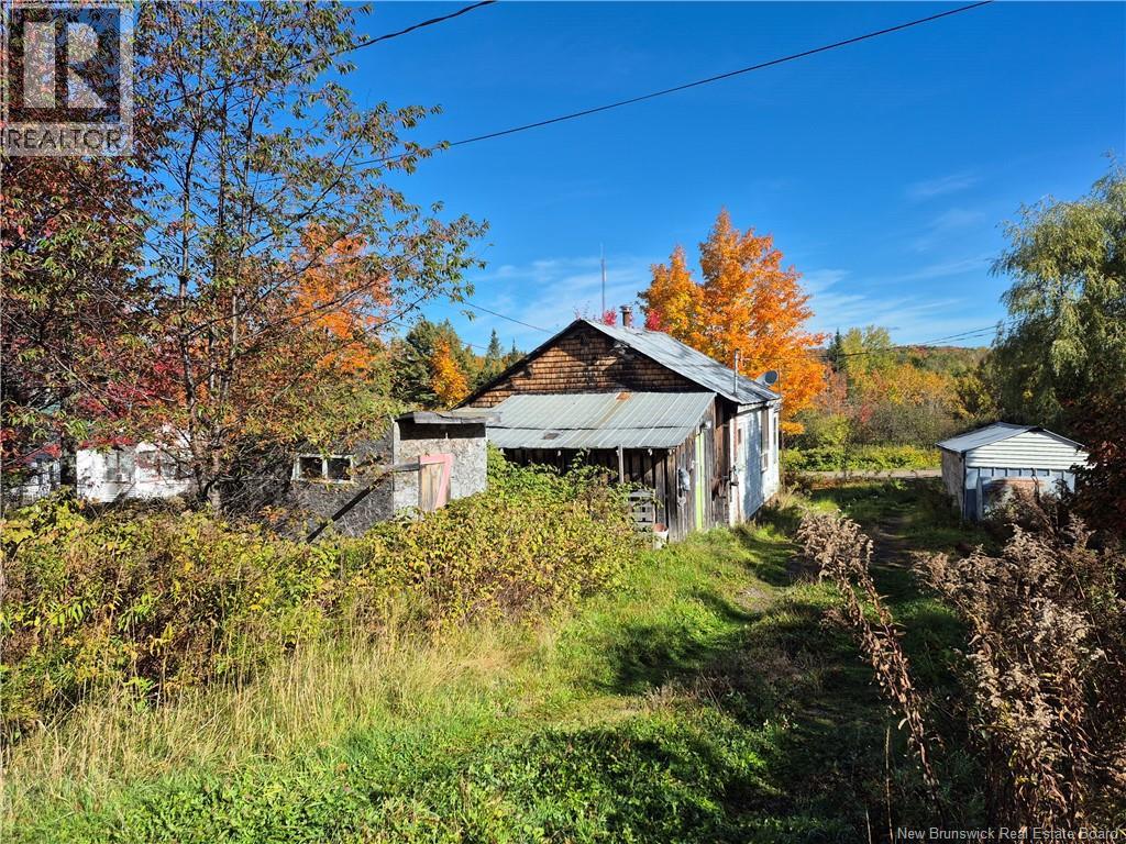 10 Second Avenue Property Photo 25