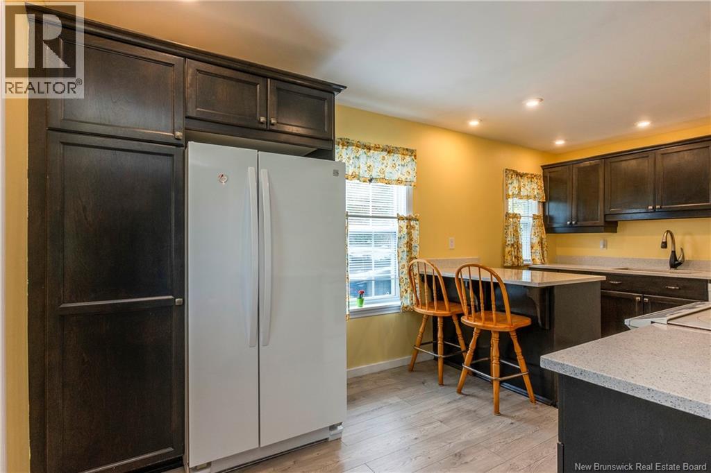 22 Visart Street Property Photo 11