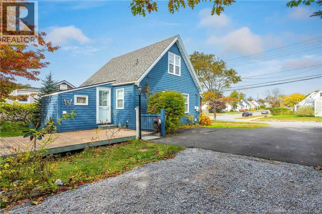 22 Visart Street Property Photo 36
