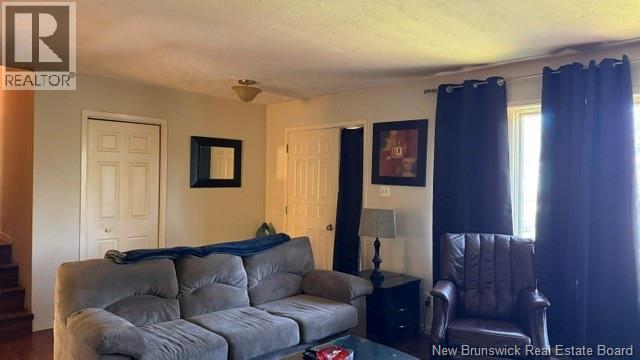 40 Emmerson Street Property Photo 11